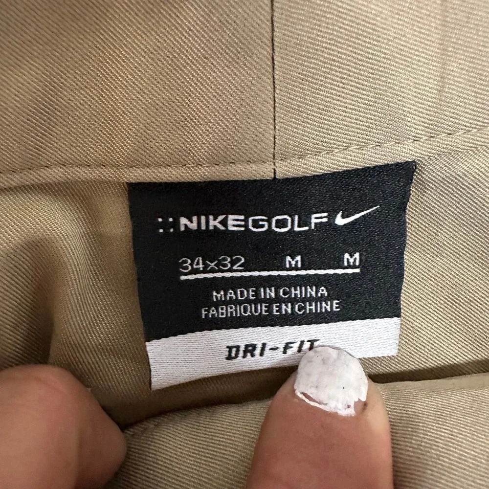 Nike Golf Pants Mens Size 34x32 Beige Dri-Fit Athletic Casual Khaki Trousers